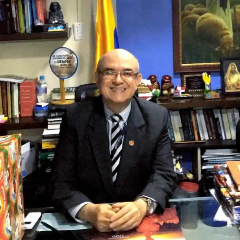 Héctor Elías Ariza - iBirtual Héctor Elías Ariza - iBirtual